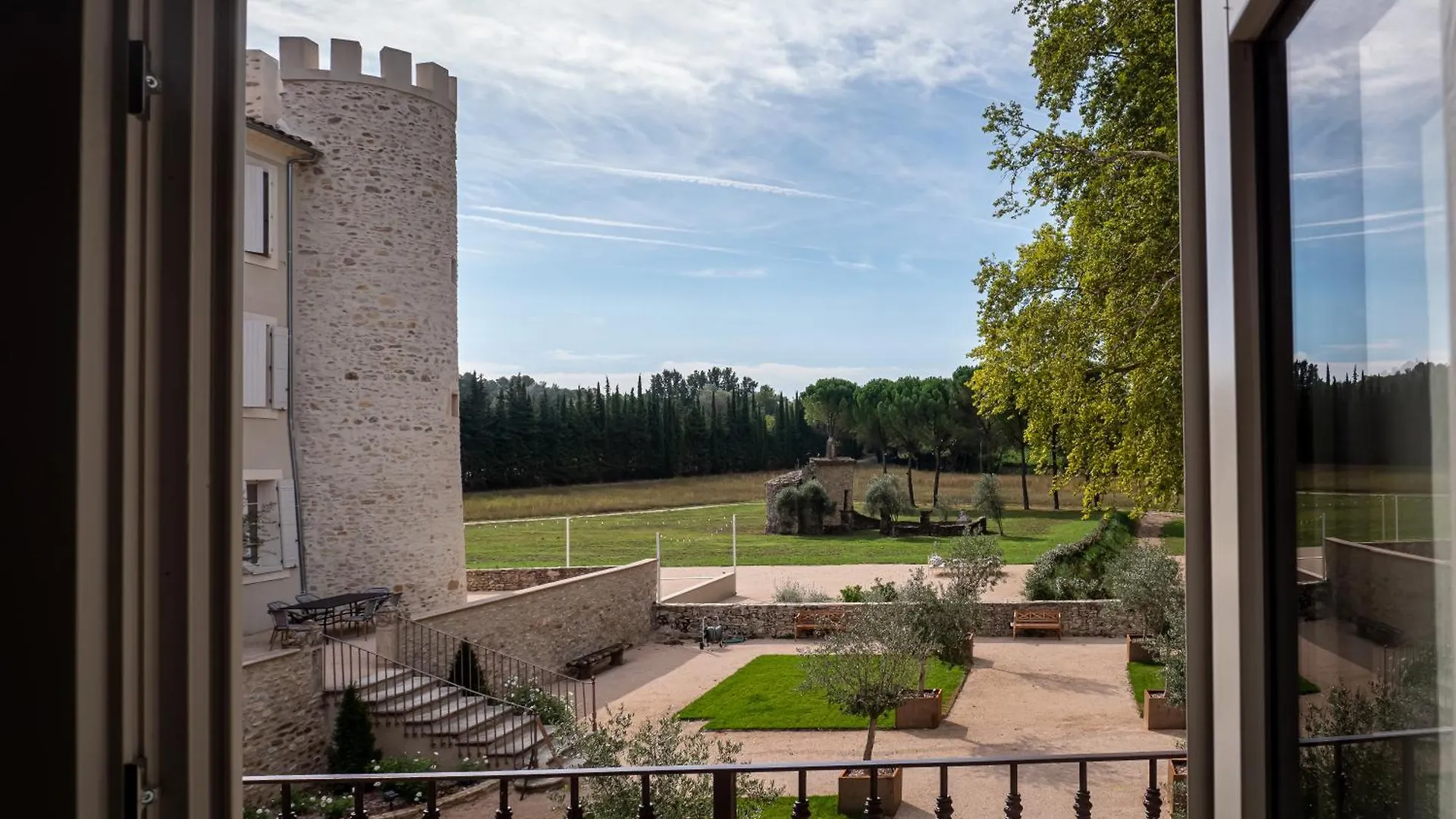 Chateau De Taulignan Saint-Marcellin-les-Vaison Bed & Breakfast