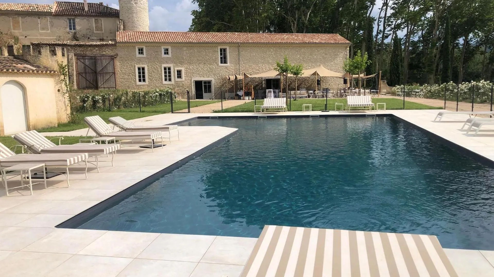 Chateau De Taulignan Saint-Marcellin-les-Vaison Bed & Breakfast