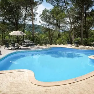 3* Hotel La Pinede